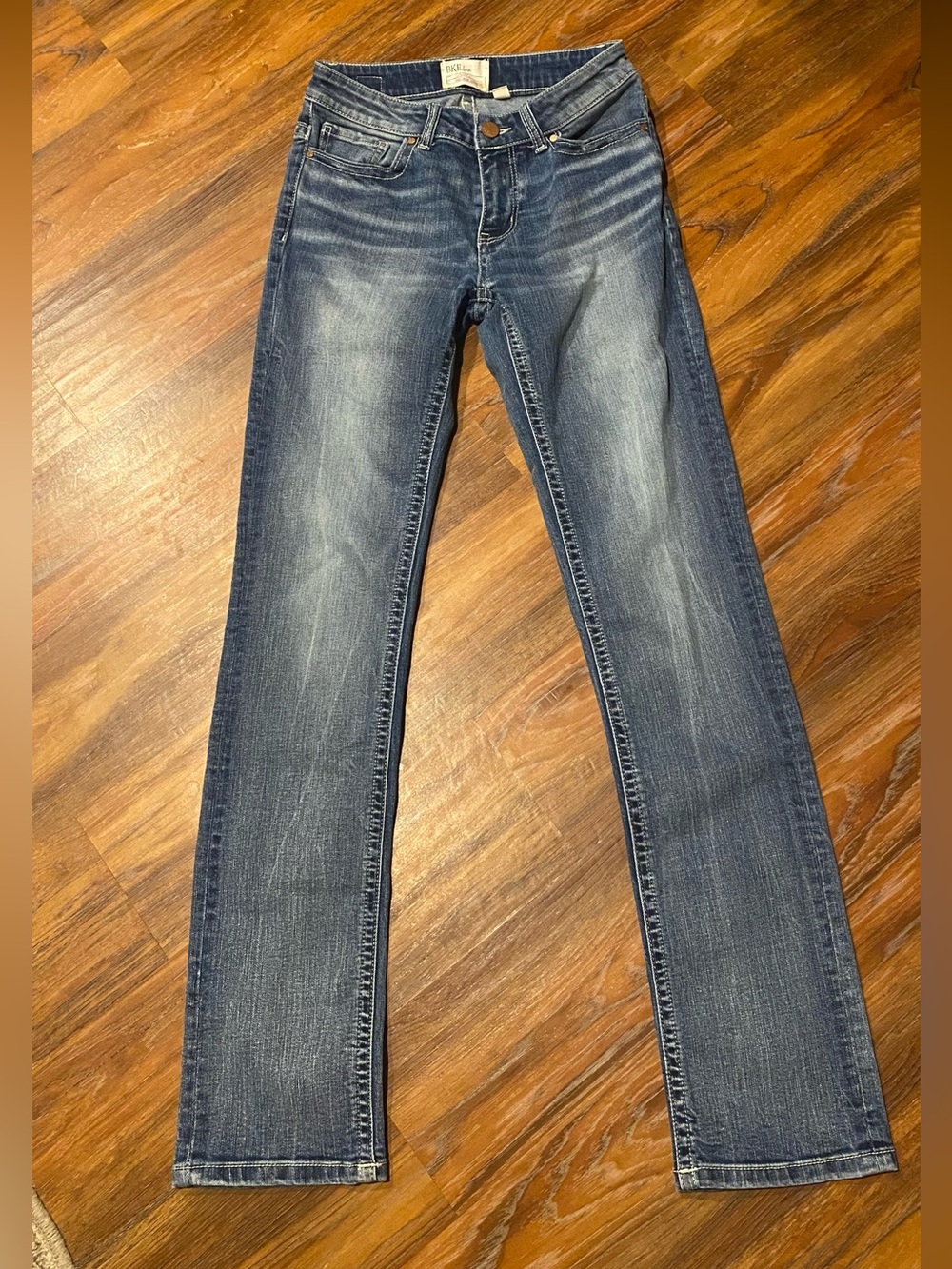 BKE Jeans in Medium Blue with Fading in great condition